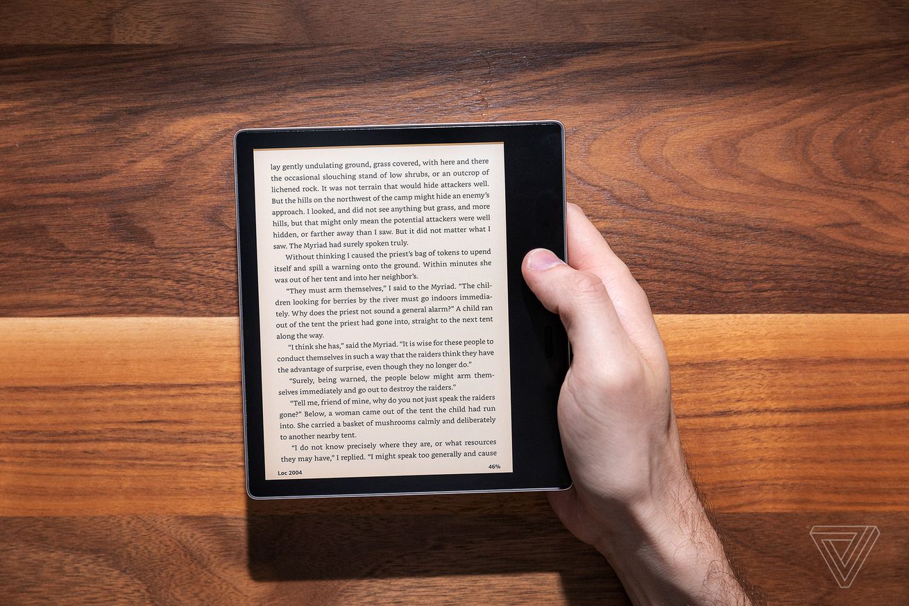 Amazon discontinues the last Kindle with physical buttons