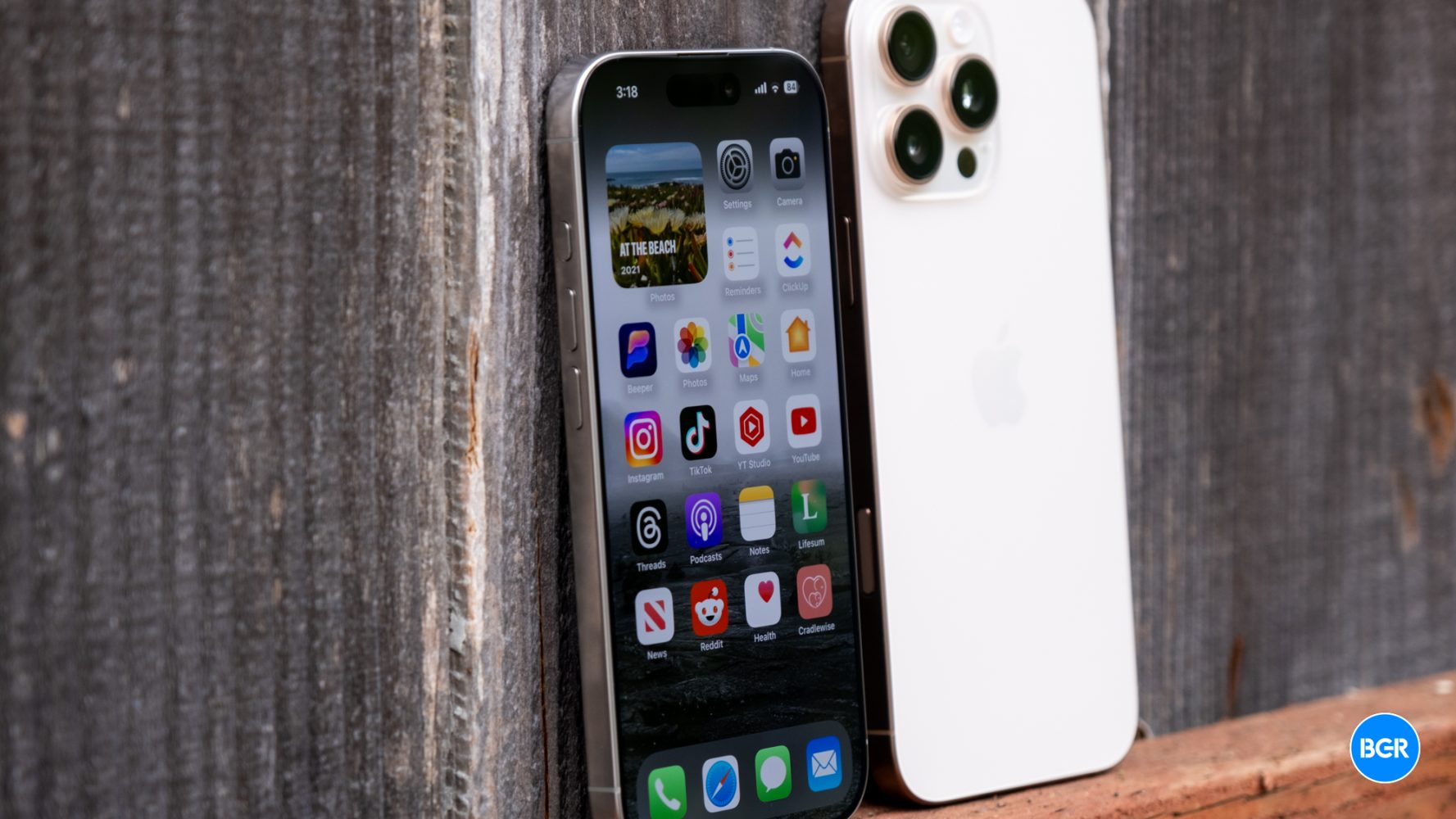 iPhone 19 with a zero-bezel display sounds amazing, but here’s why I don’t want one